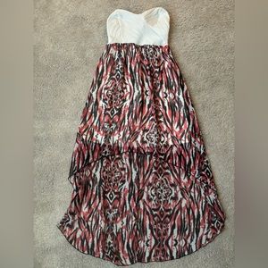 Strapless dress, crisscross back, mid low dress